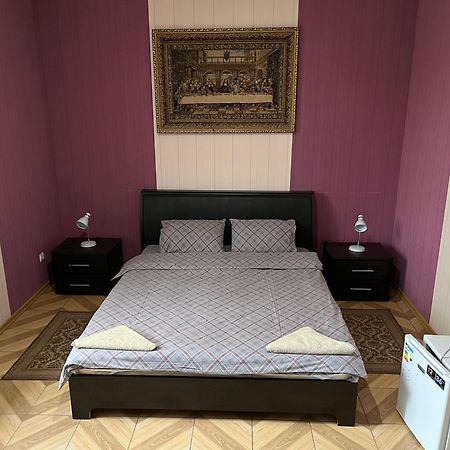 Mini Hotel Leon Beregleányfalva Kültér fotó